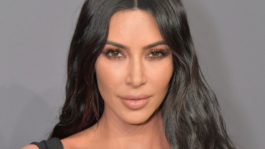 Are Kim Kardashian's Skims Waist Trainers Dangerous?(2)