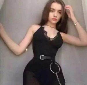 Woman Wear 3 Years Of Waist Trainer